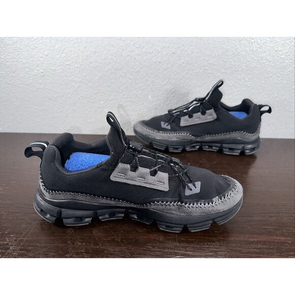 ON Cloudaway Sneaker Women Size 11 Swiss Engineering Running Shoes 49.99129 EUC - Picture 7 of 10